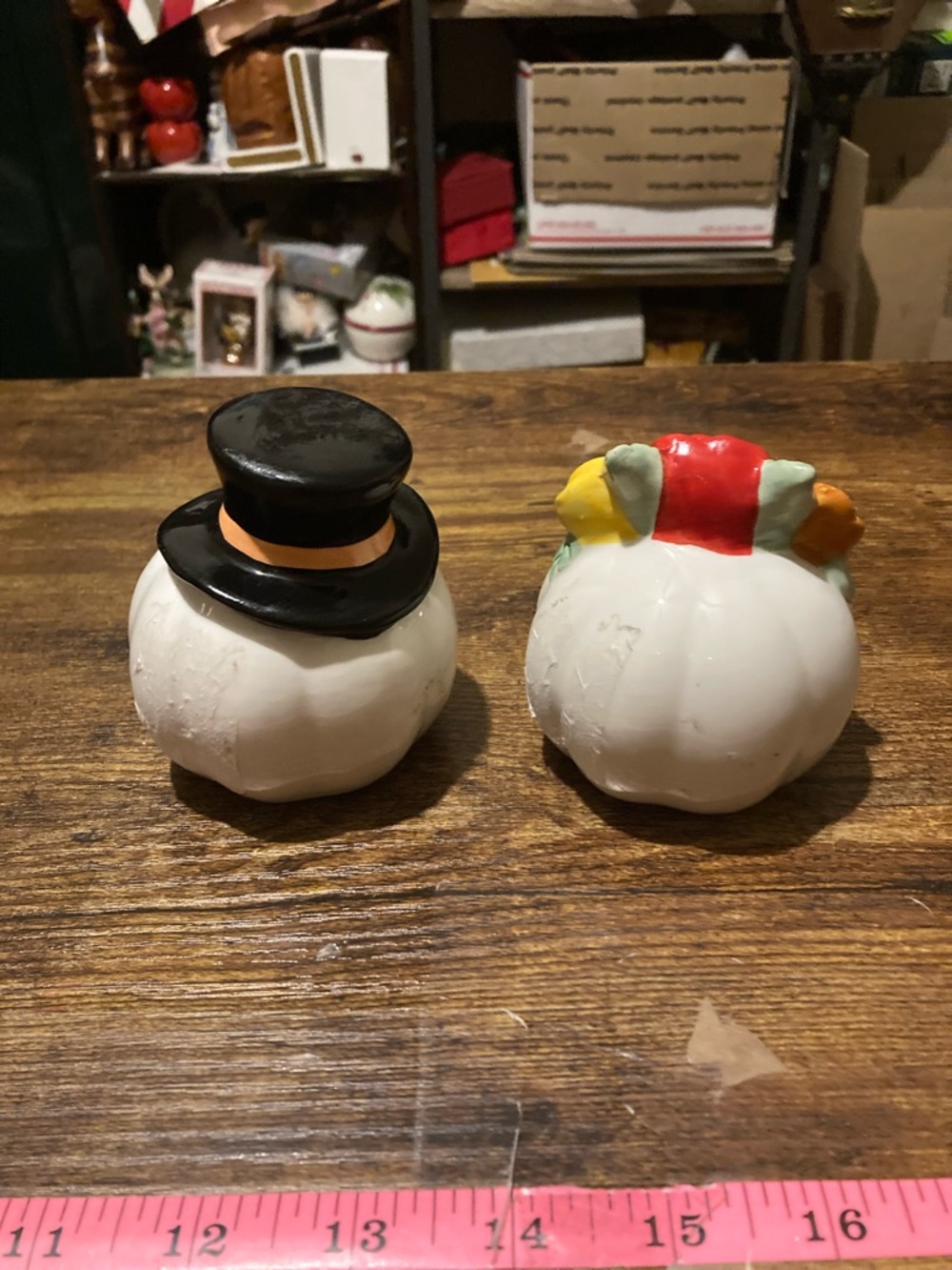 Sugar skull pumpkin shaped skulls - Picture 4 of 7